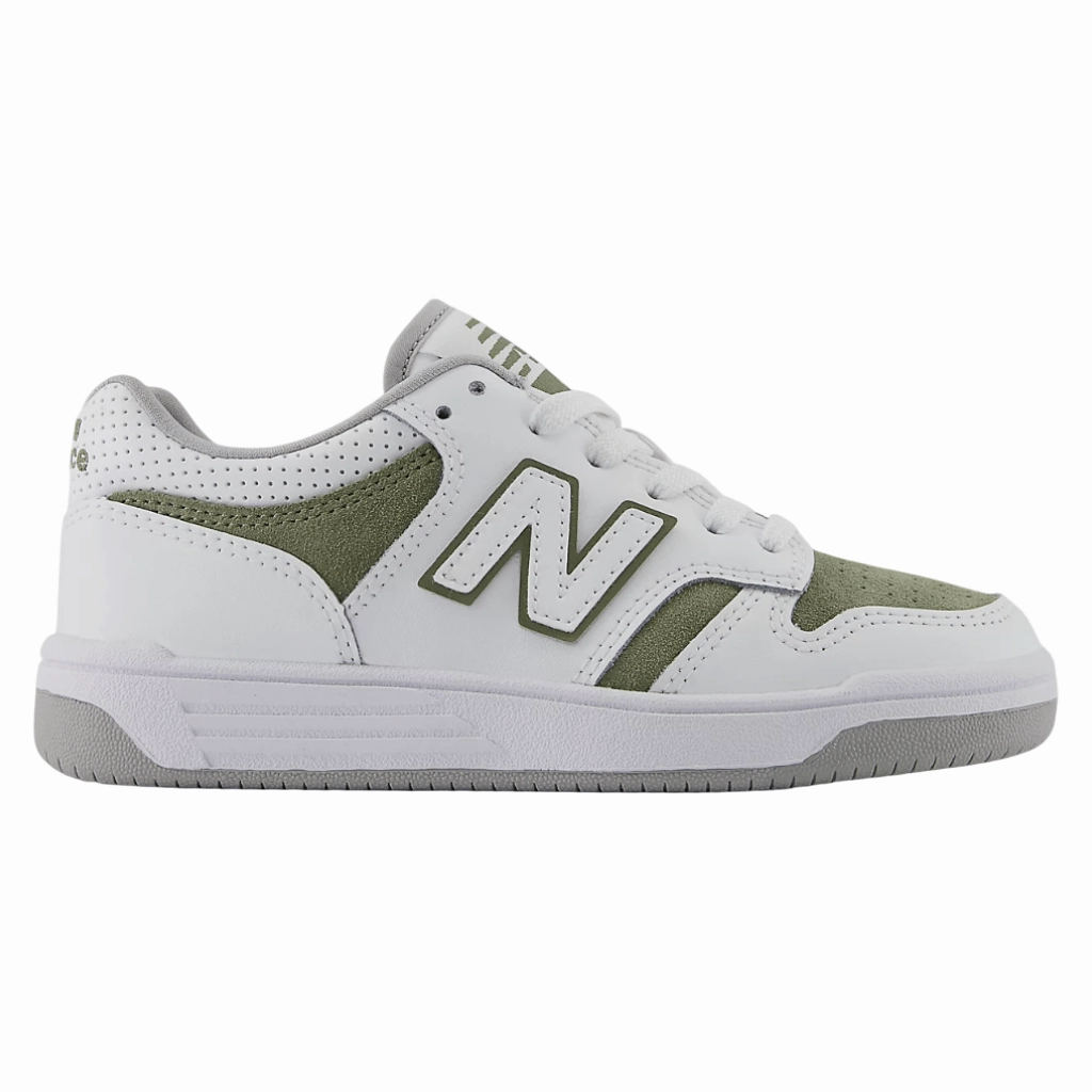 New Balance 480 Children Heel counter minimizes wobble during lift-offs