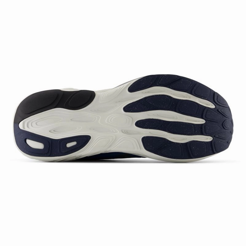 cloudy - day shoes all - weather shoes New Balance Fresh Foam X 880v15 2E WIDE Mens Running Shoes