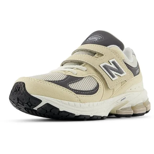 Dynamic Response Technology New Balance 2002 Alternative Closure Sneakers Sandstone