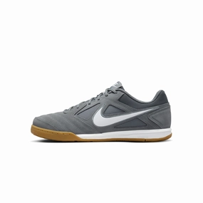 orthopedic shoes ensure safety Nike Mens Gato Shoes