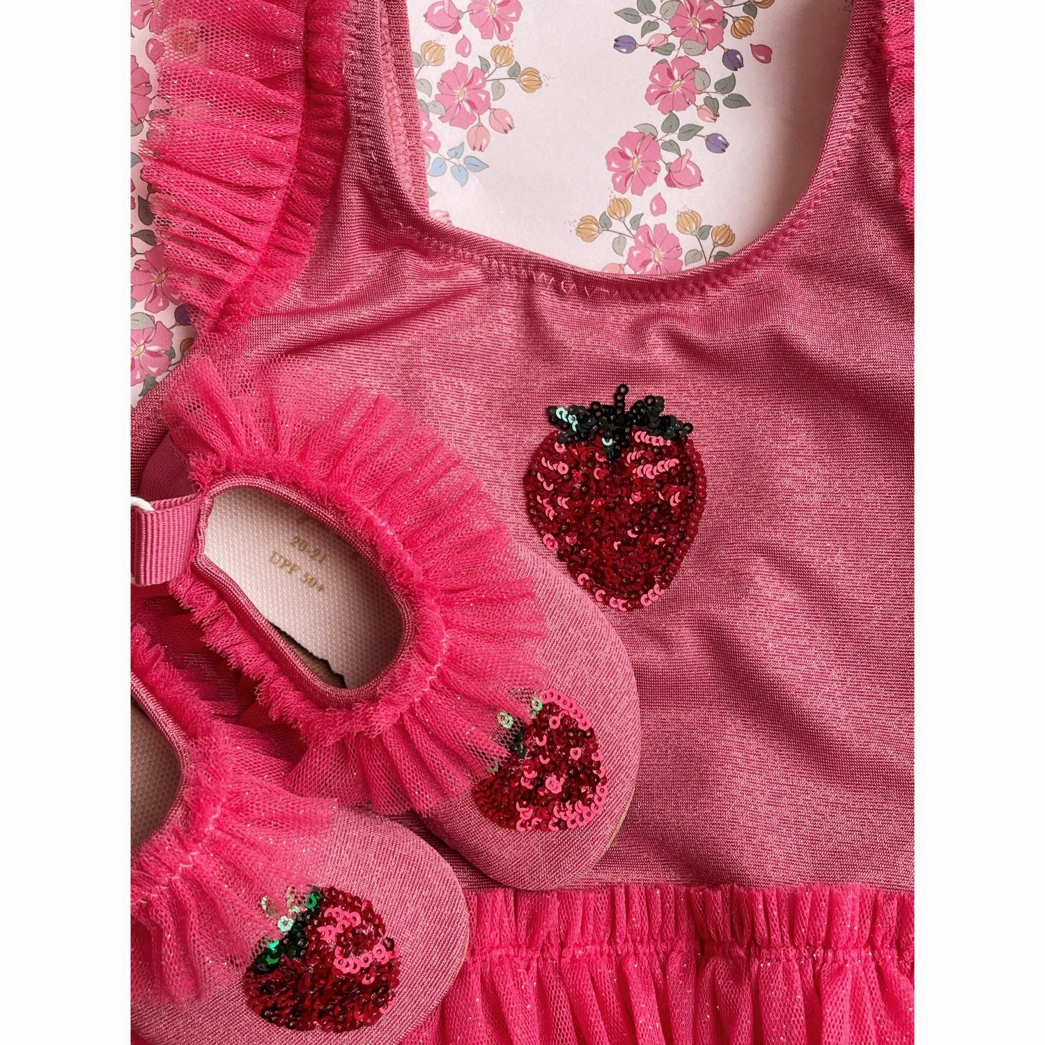 Konges Sl?jd Rapture Rose Amandine Frill Swim Shoes Breathable Design