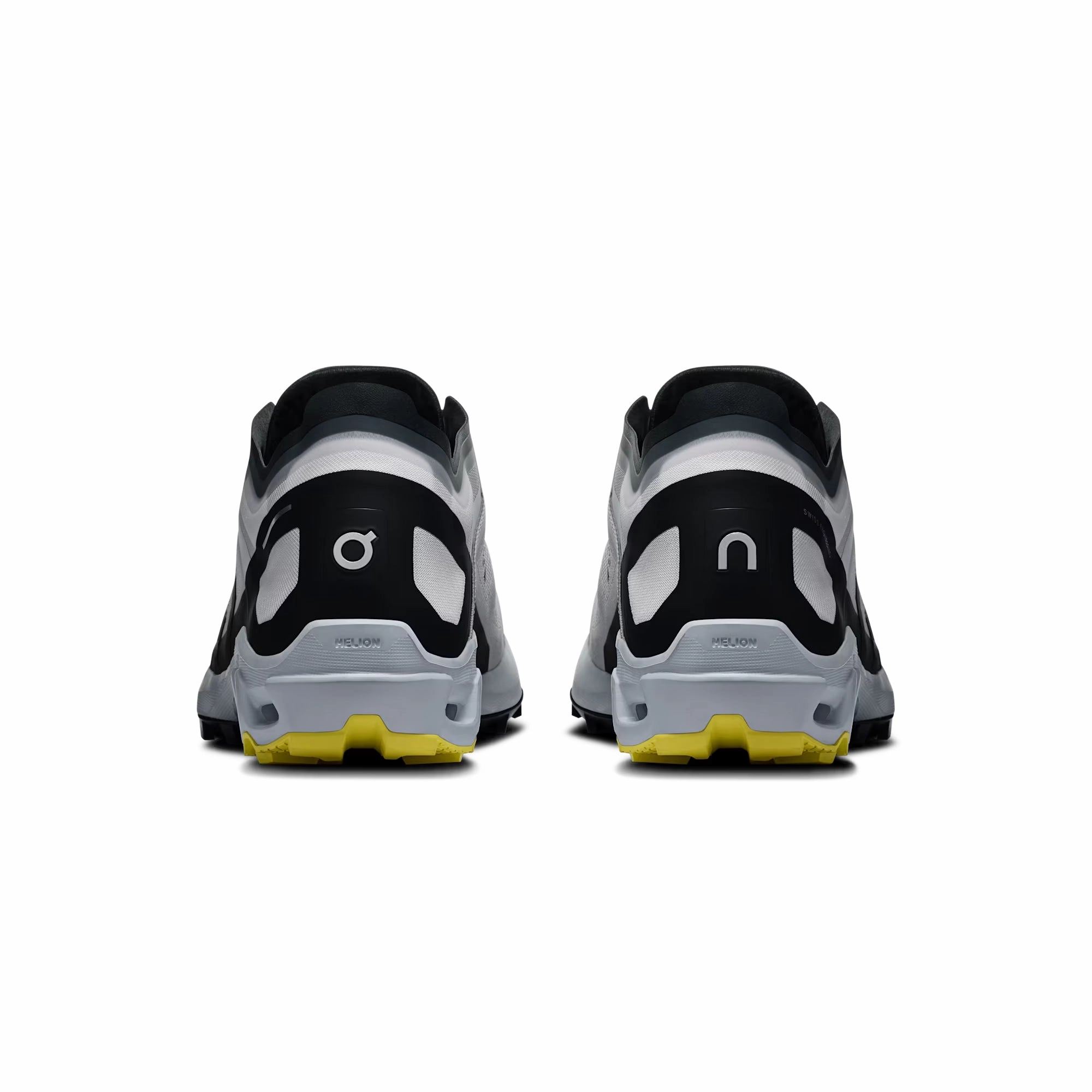 On Running Mens Cloudventure Peak 3 Shoes OrthoticInsole