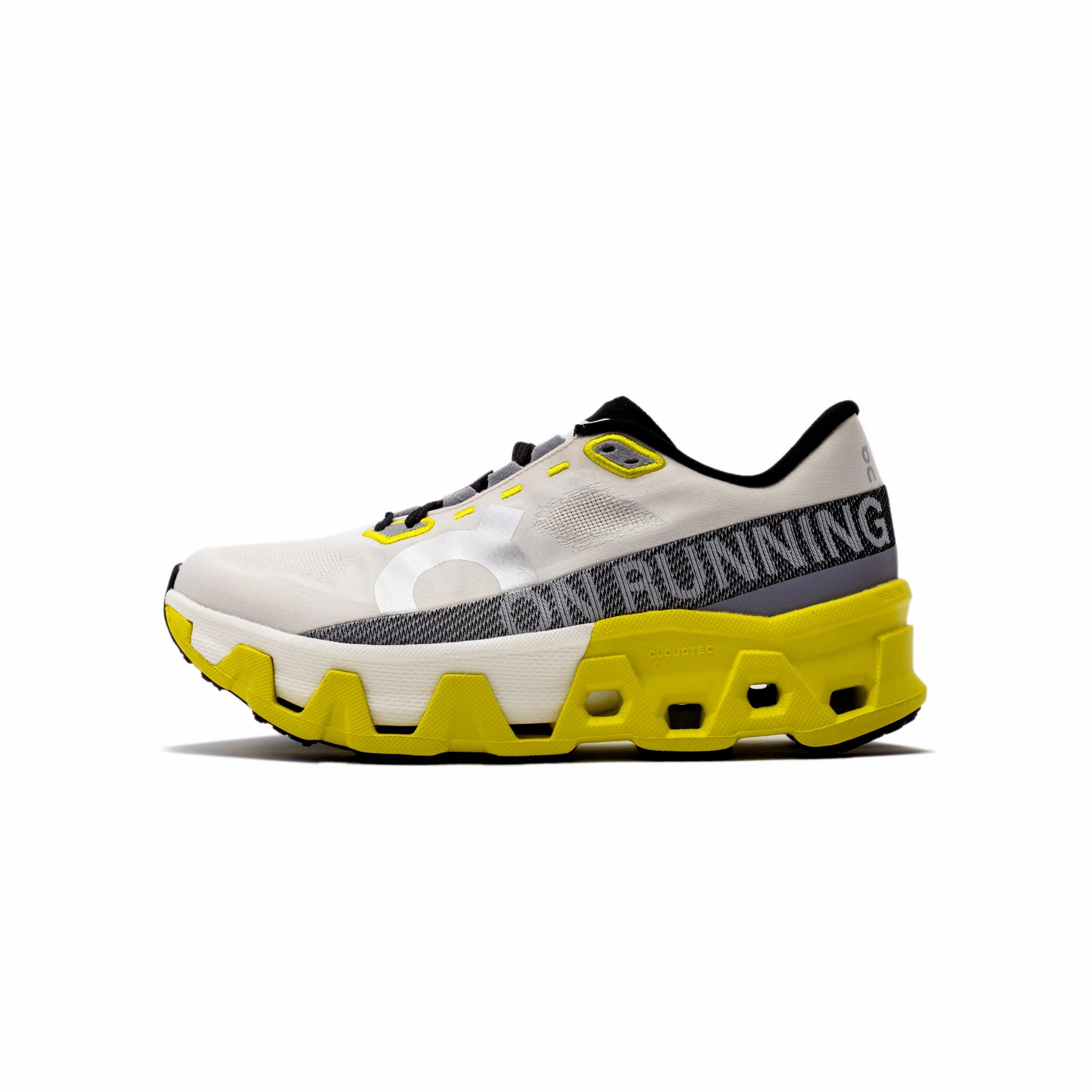 non - perforated - upper shoes Racer On Running Womens Cloudmonster Hyper Shoes