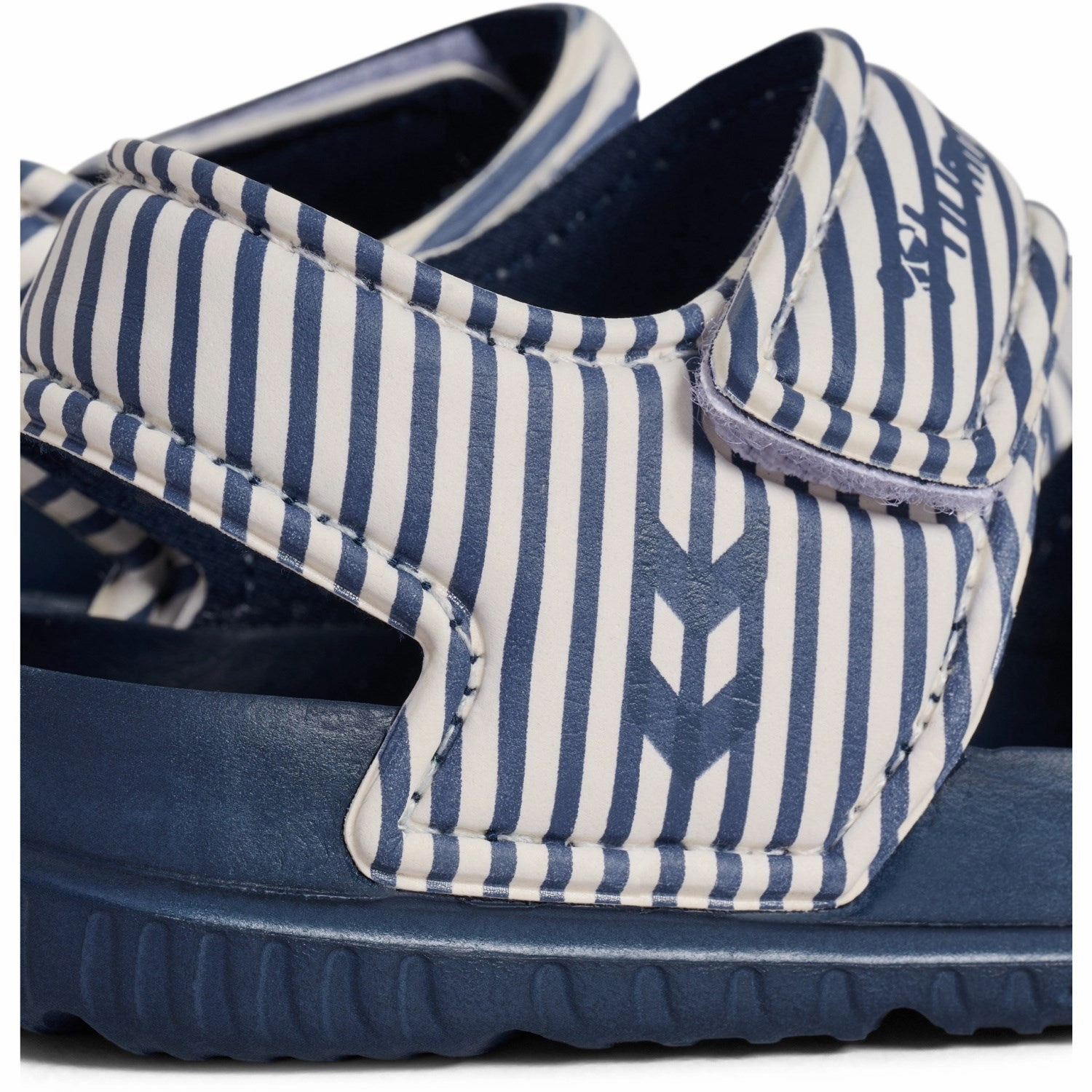 Hummel Black Iris/Marshmallow Playa Jr Sandal Garden Bed