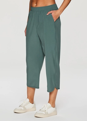 Gabby Weekend Wide Leg Capri Travel-Ready Premium Look