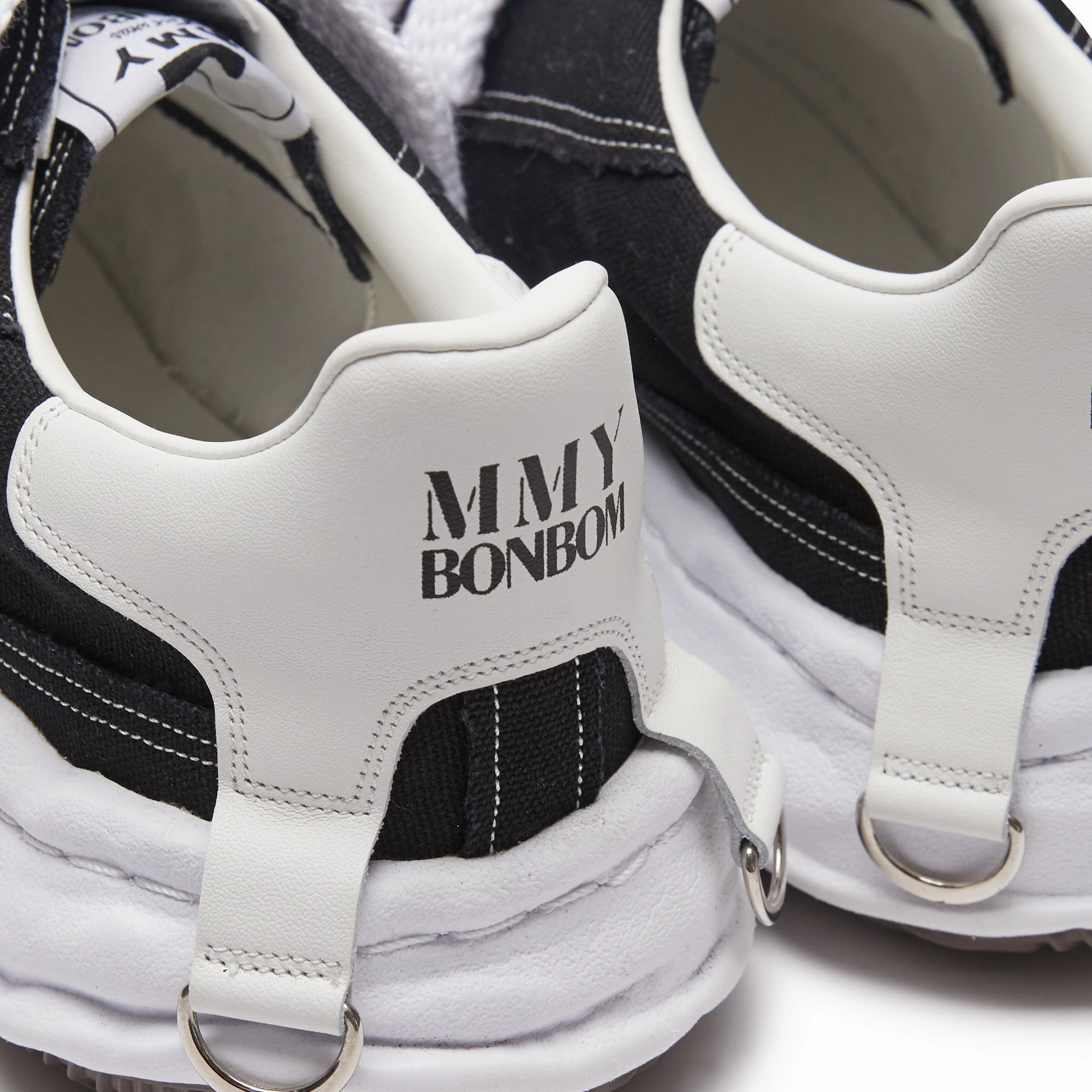 Road to Trail Versatility Hyperboloid Cushion BonBom x Mihara Yasuhiro 'BLAKEY' Shoes