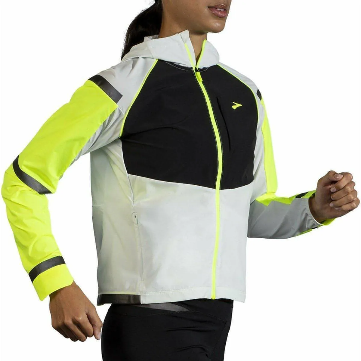 Non Bulky Silhouette Brooks Carbonite Womens Running Jacket - Grey