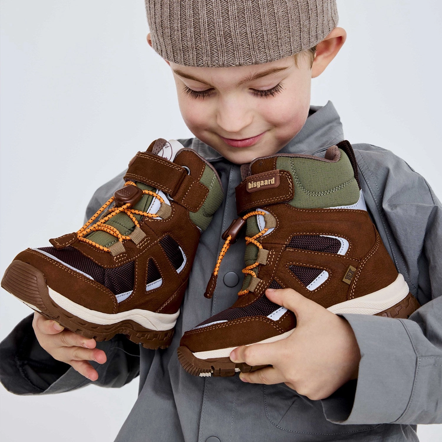 Bisgaard Dark Brown Bruce Tex Tex High-performance Non Slip Tread Pattern