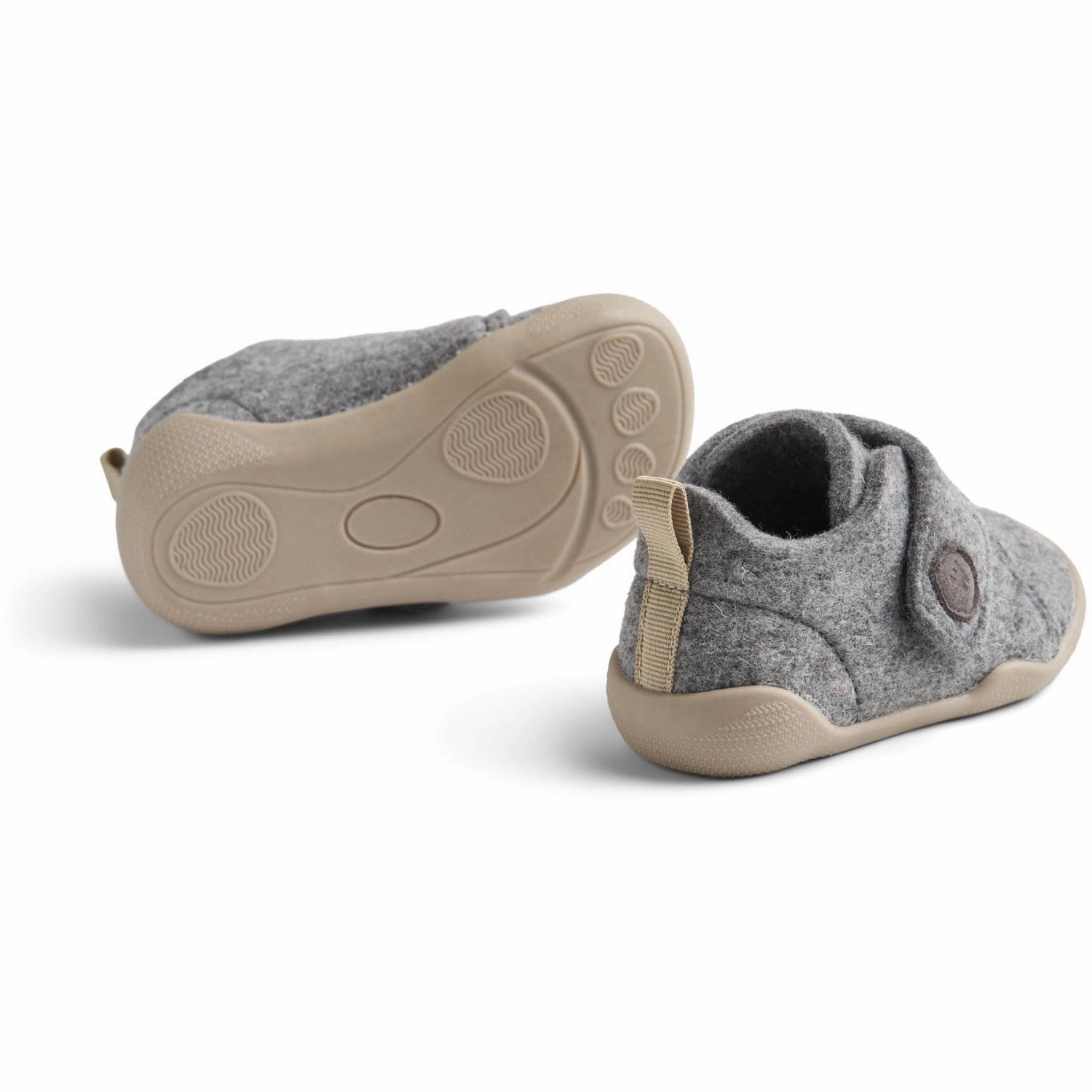 Chill Step-On Comfy Beach Walk Wheat Grey Indoor Shoe Fleecy