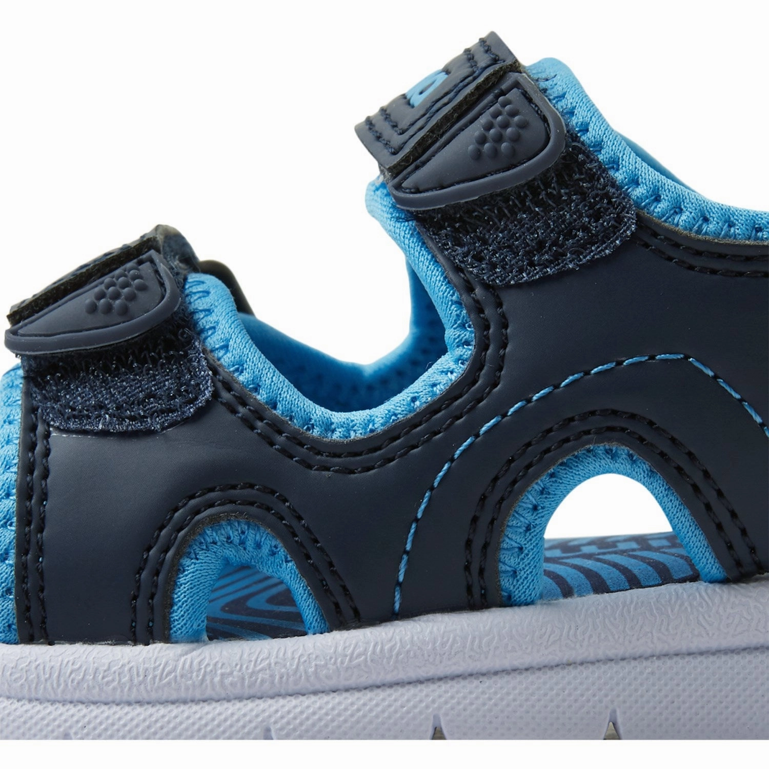 Streamlined Shape Chill Shoes Reima Navy Sandals Bungee