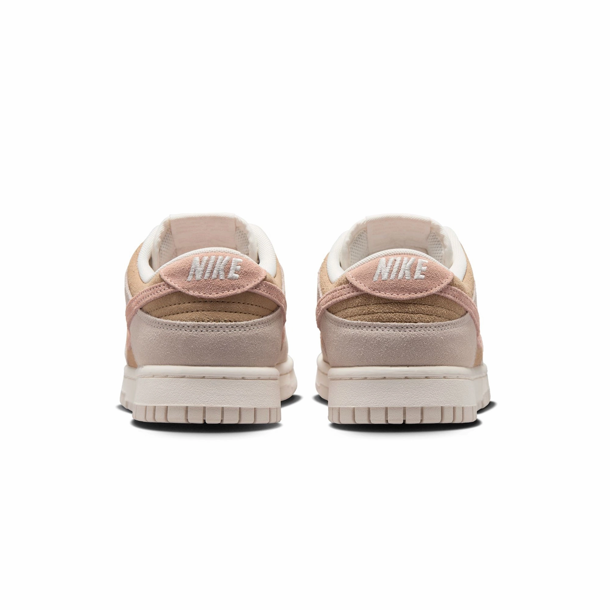 Reactive Energy Core Lightweight Plate Technology Nike Womens Dunk Low Shoes