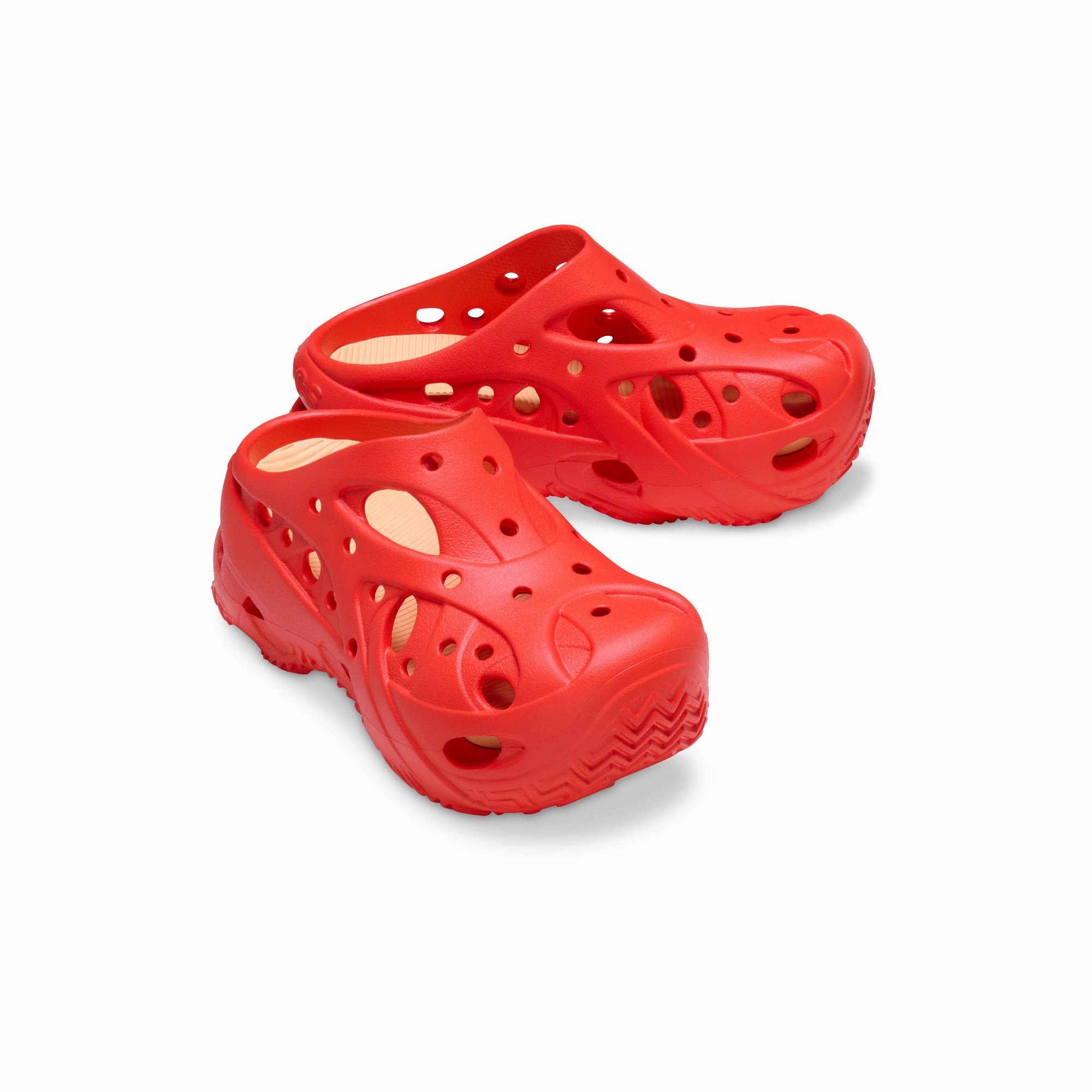 Crocs Womens Caged Clog high - traction sole asphalt - road - runner