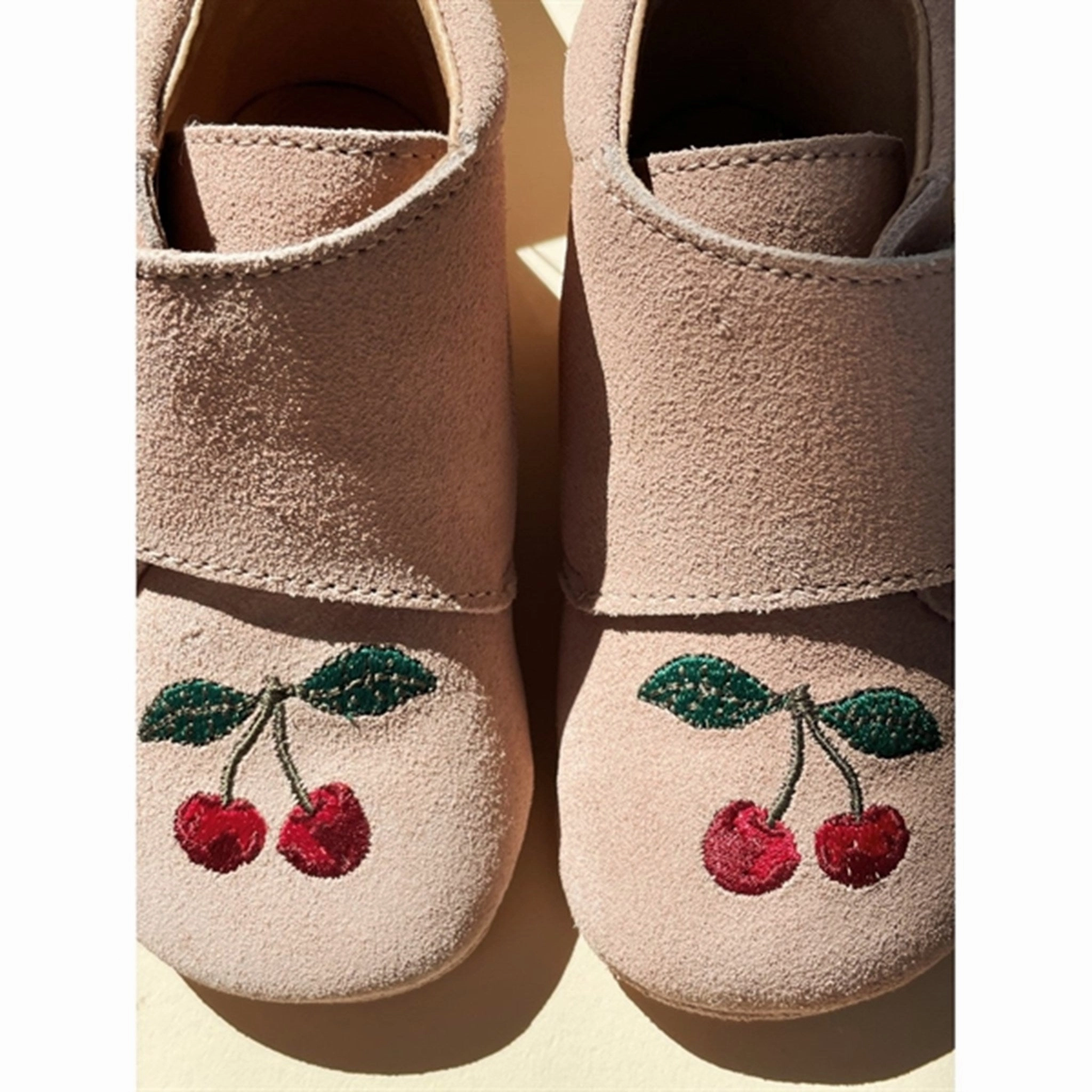 Hygienic Footwear Material Konges Sl?jd Mamour Embroidery Footies Dusty Pink