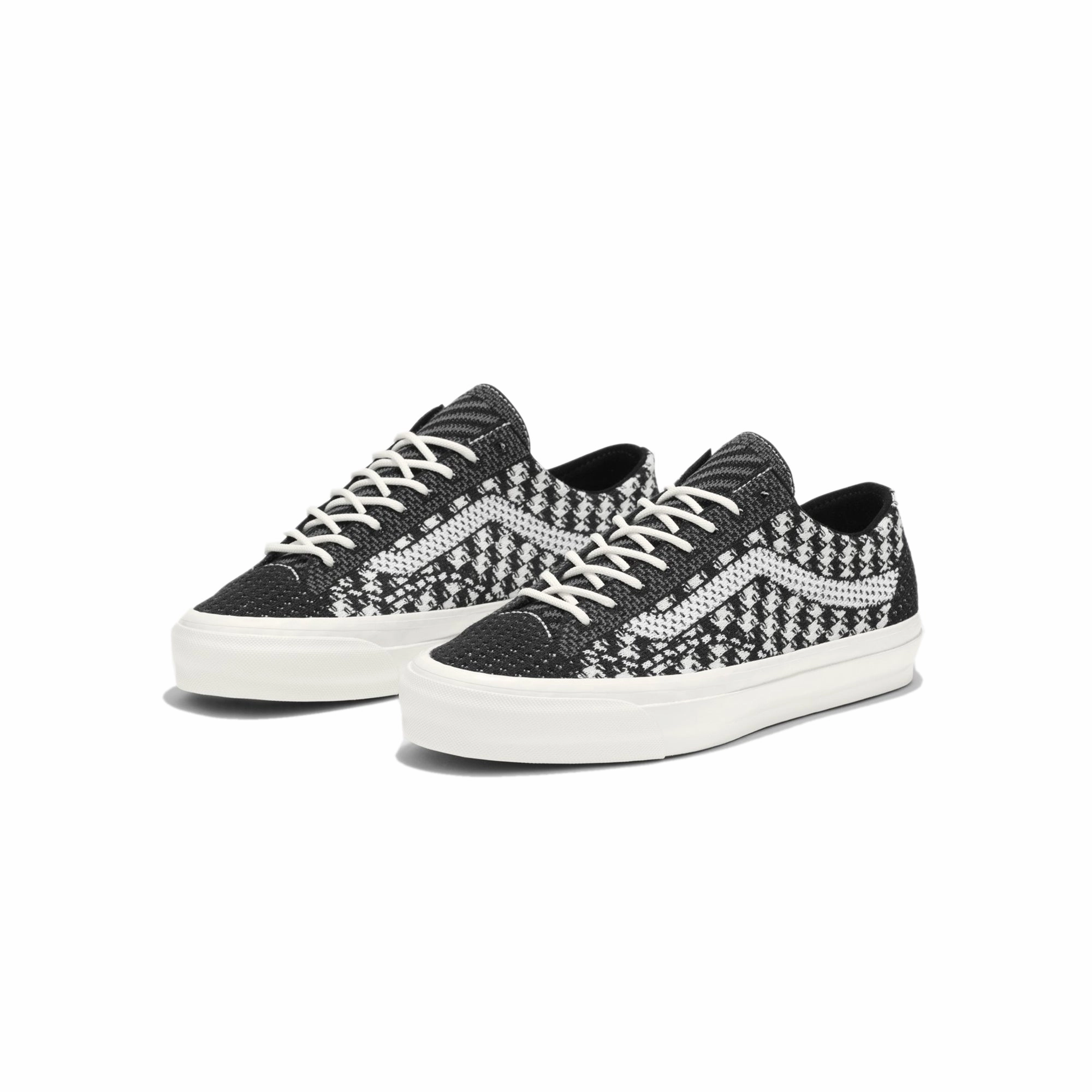 competitive - level shoes Vans Mens Old Skool LX Shoes
