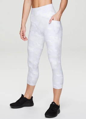 Prime Super Soft Camo Capri Travel environment Casual-style