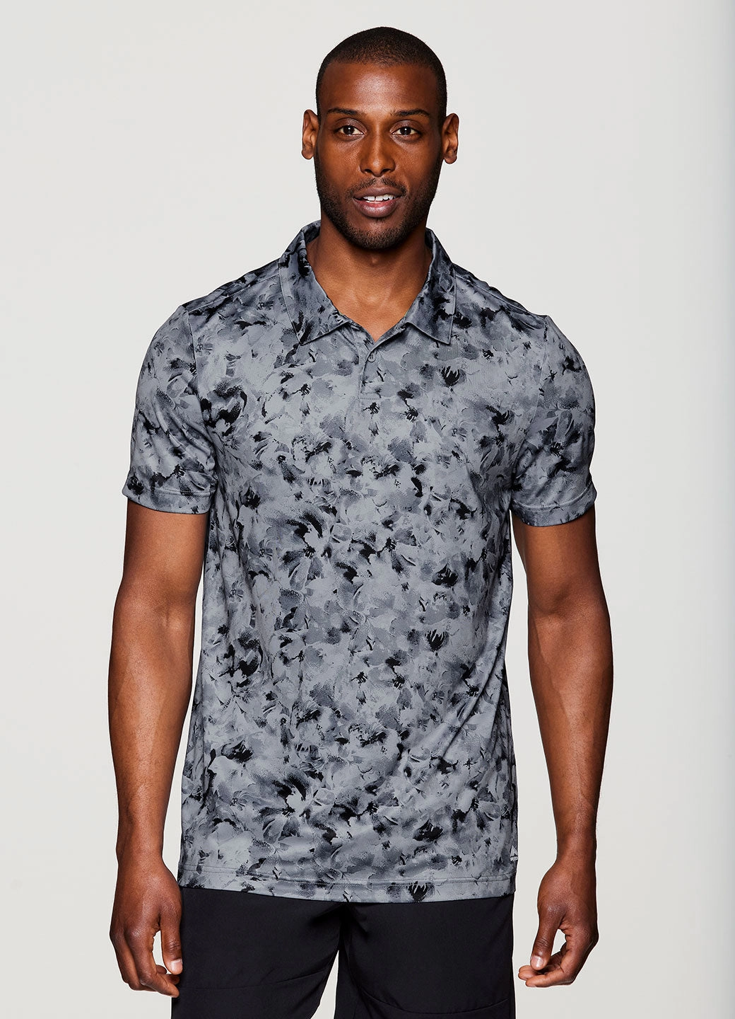 Stay On Course Floral Polo Travel Trend Look