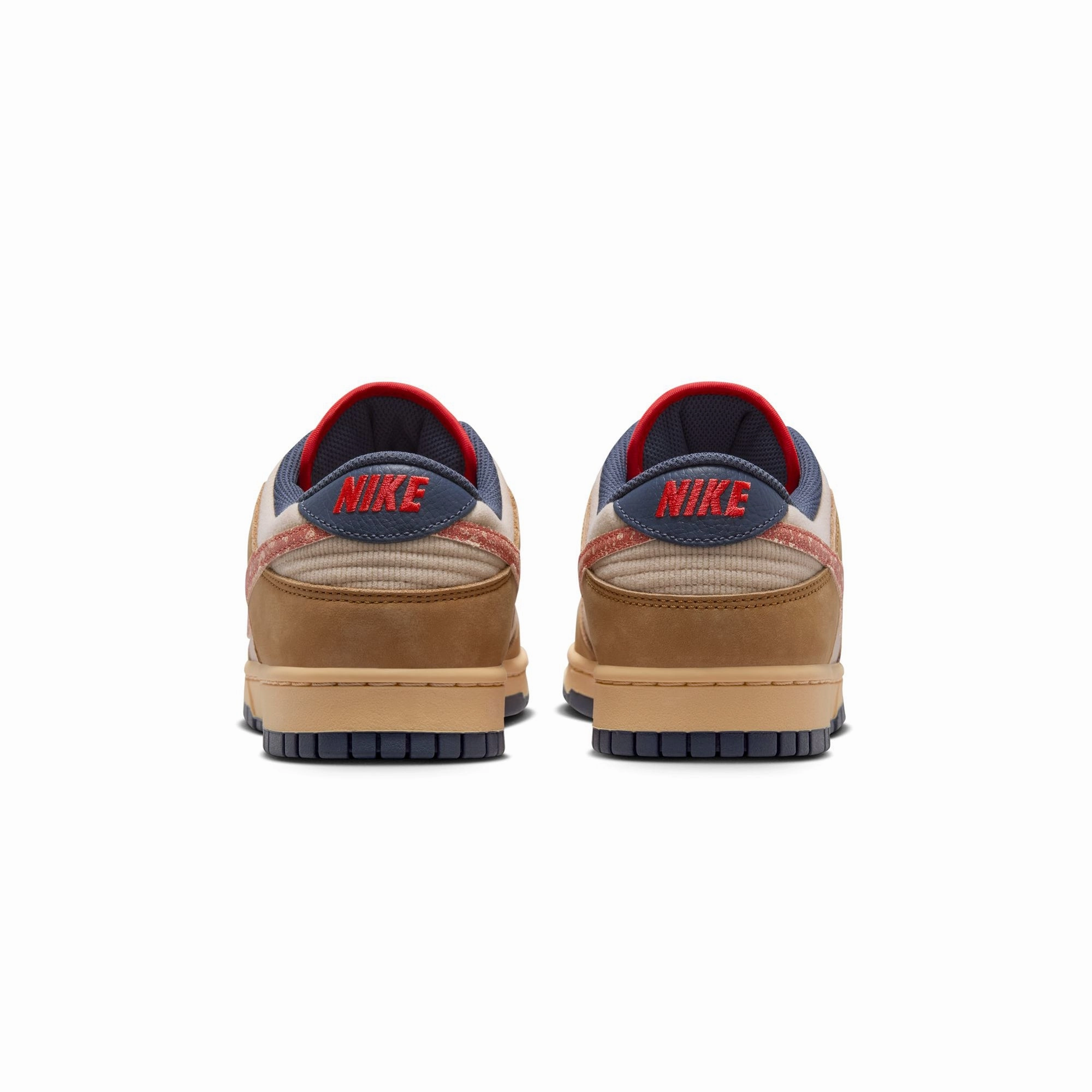 print Nike Mens Dunk Low Retro SE Shoes