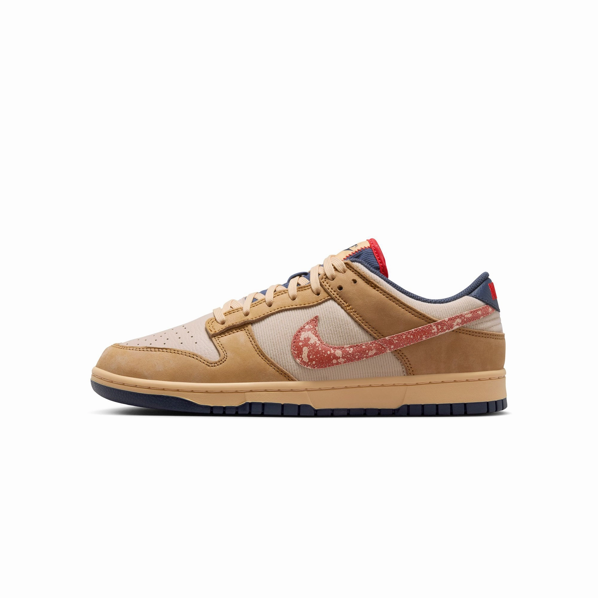Nike Mens Dunk Low Retro SE Shoes Gradient Density Midsole