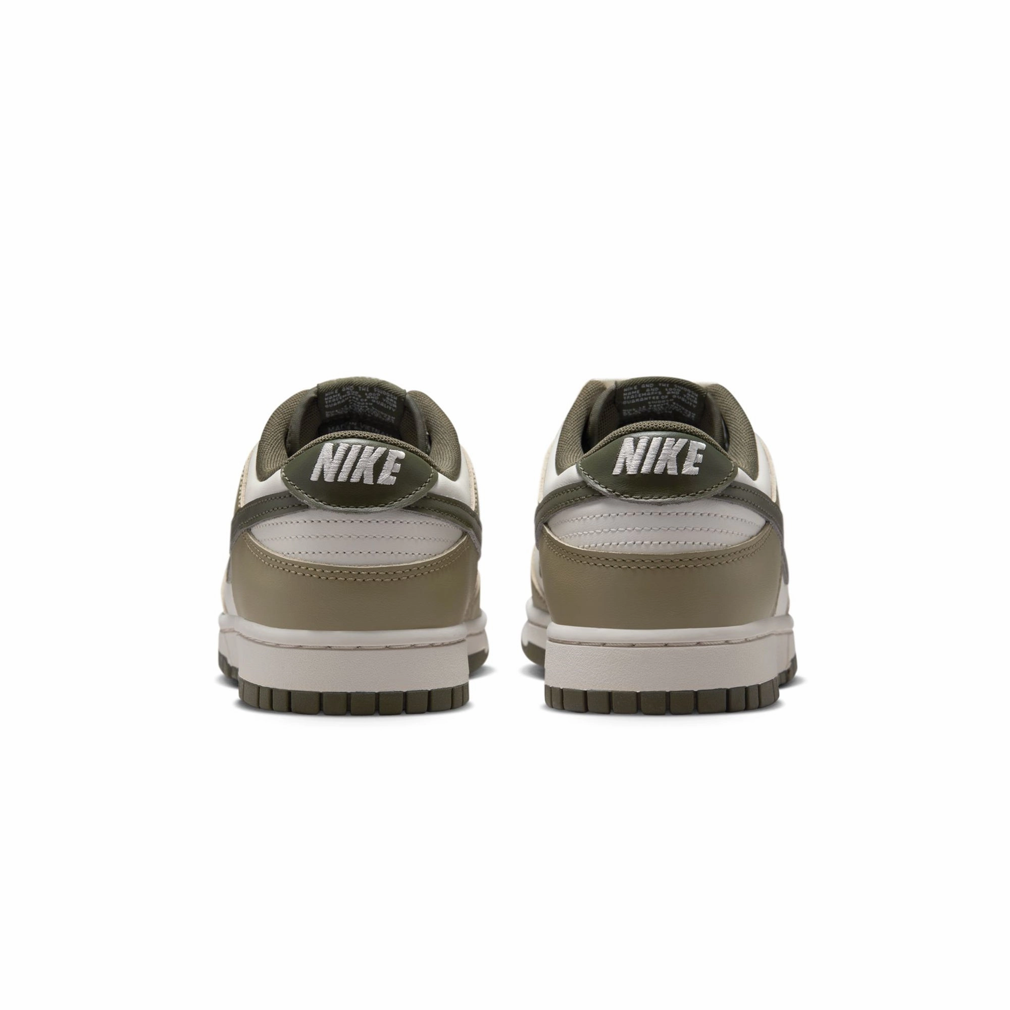 reliable shoes joint mobility Nike Mens Dunk Low Retro Shoes