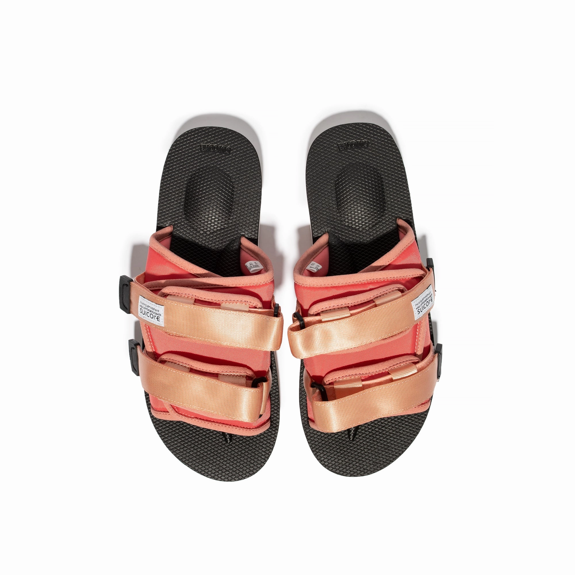 Sunset Run treadmill - runner Suicoke MOTO-Cab Sandals Salmon/Black