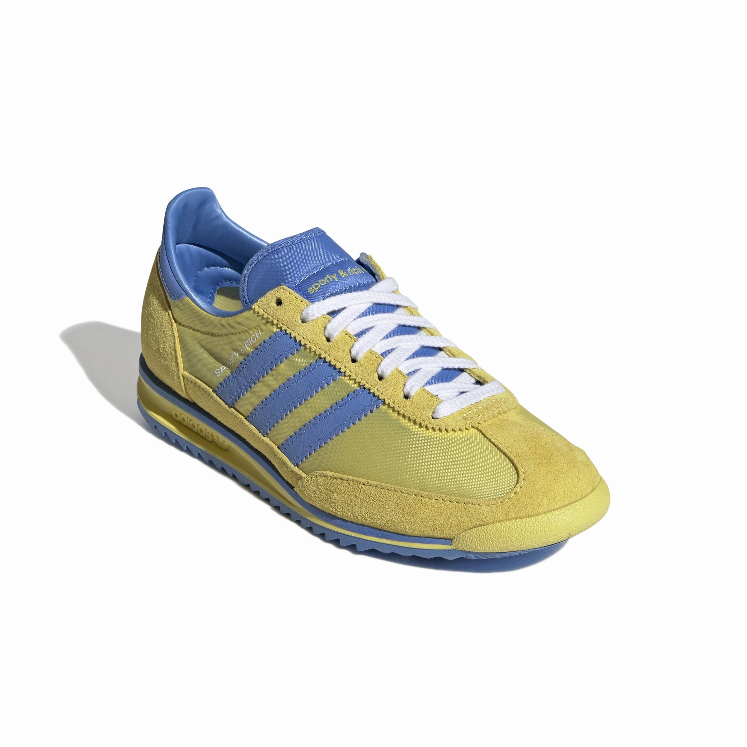 suitable for beginners running on snow shoes Adidas Mens SL72 Sporty & Rich Shoes