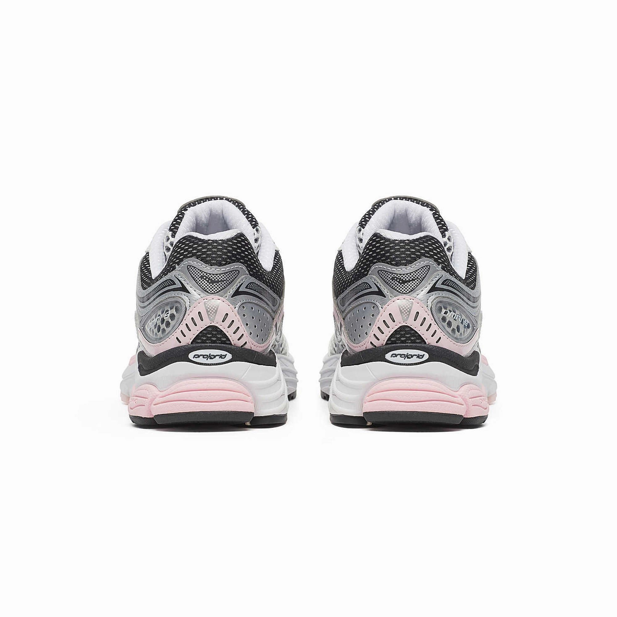 Soft foam Lateral Motion Lock Saucony Mens Progrid Omni 9 Shoes