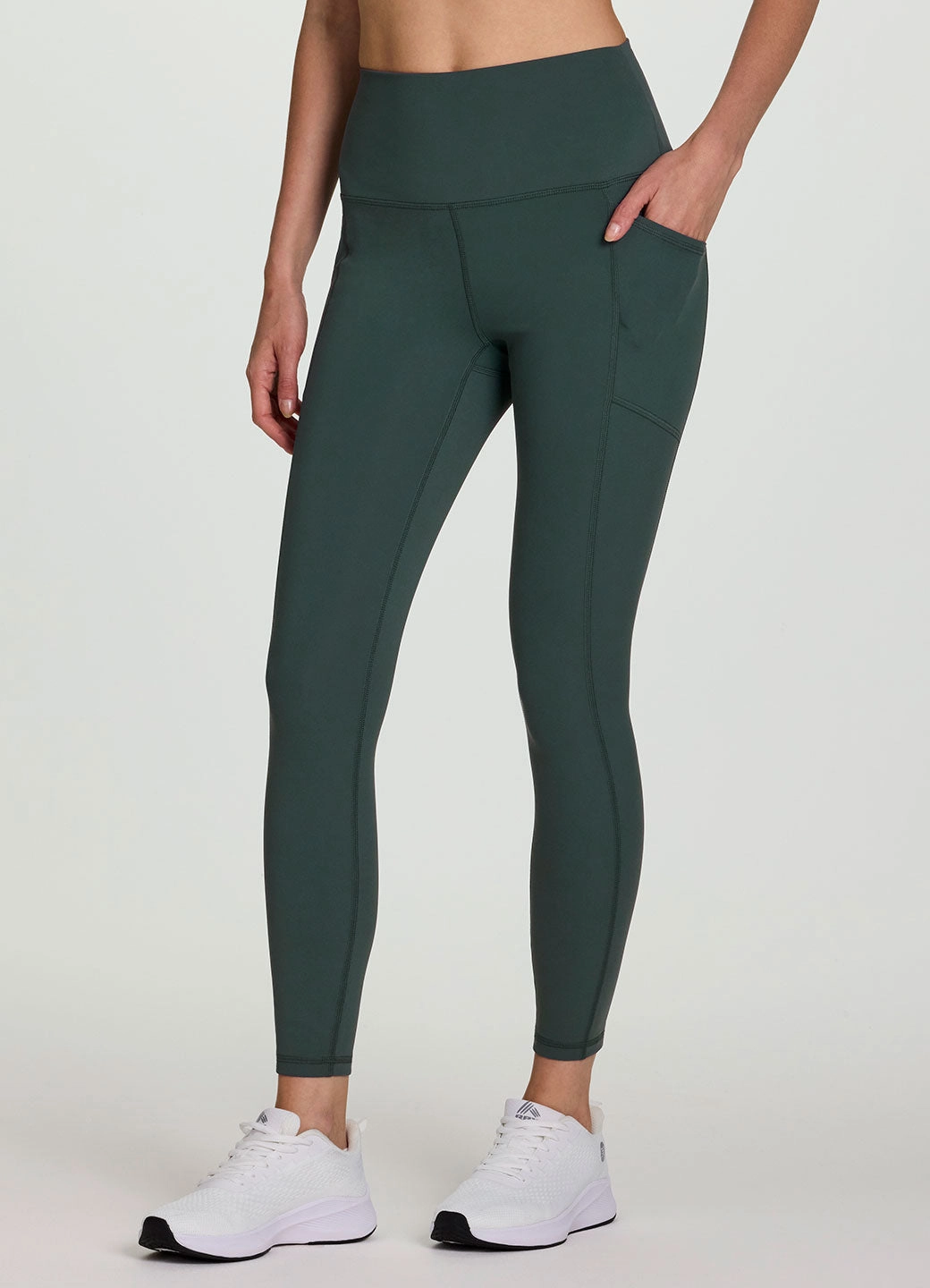 Tech Flex Ultra Hold Legging Light and Comfortable