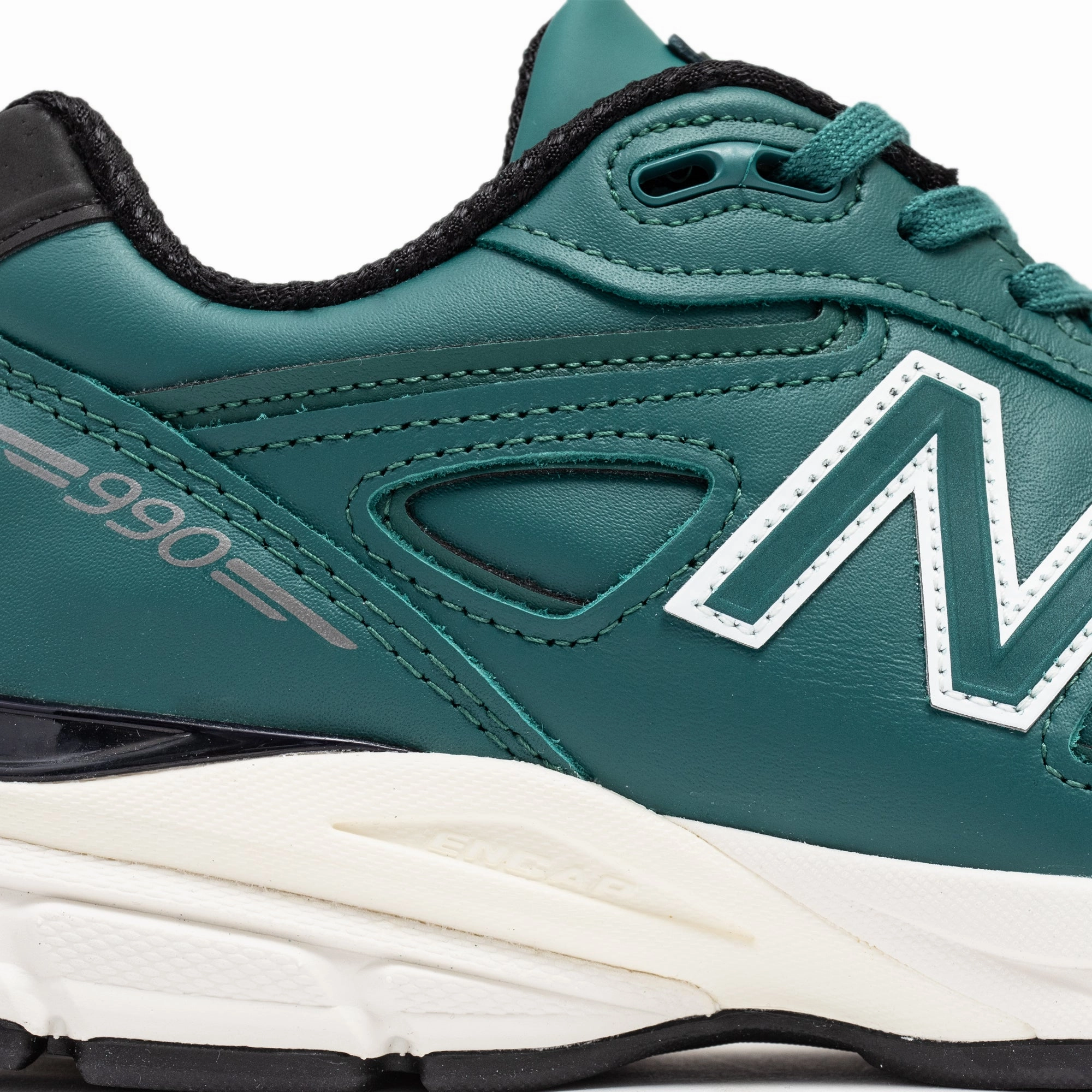 New Balance Made In USA 990v4 Shoes Multi   Directional Tread Laser Cut Perforations