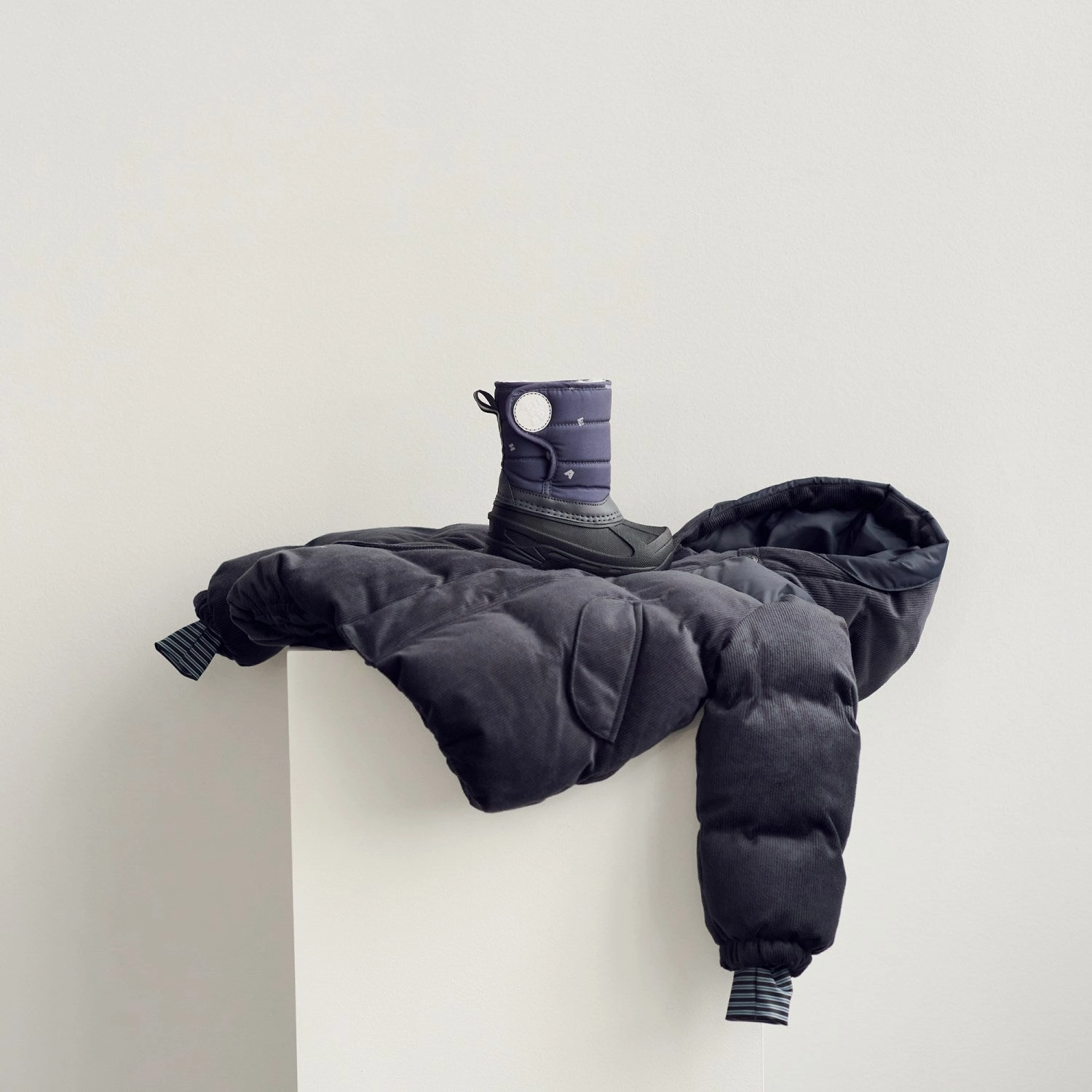 Surfer Smooth Texture Wheat Navy Winterboot Winty