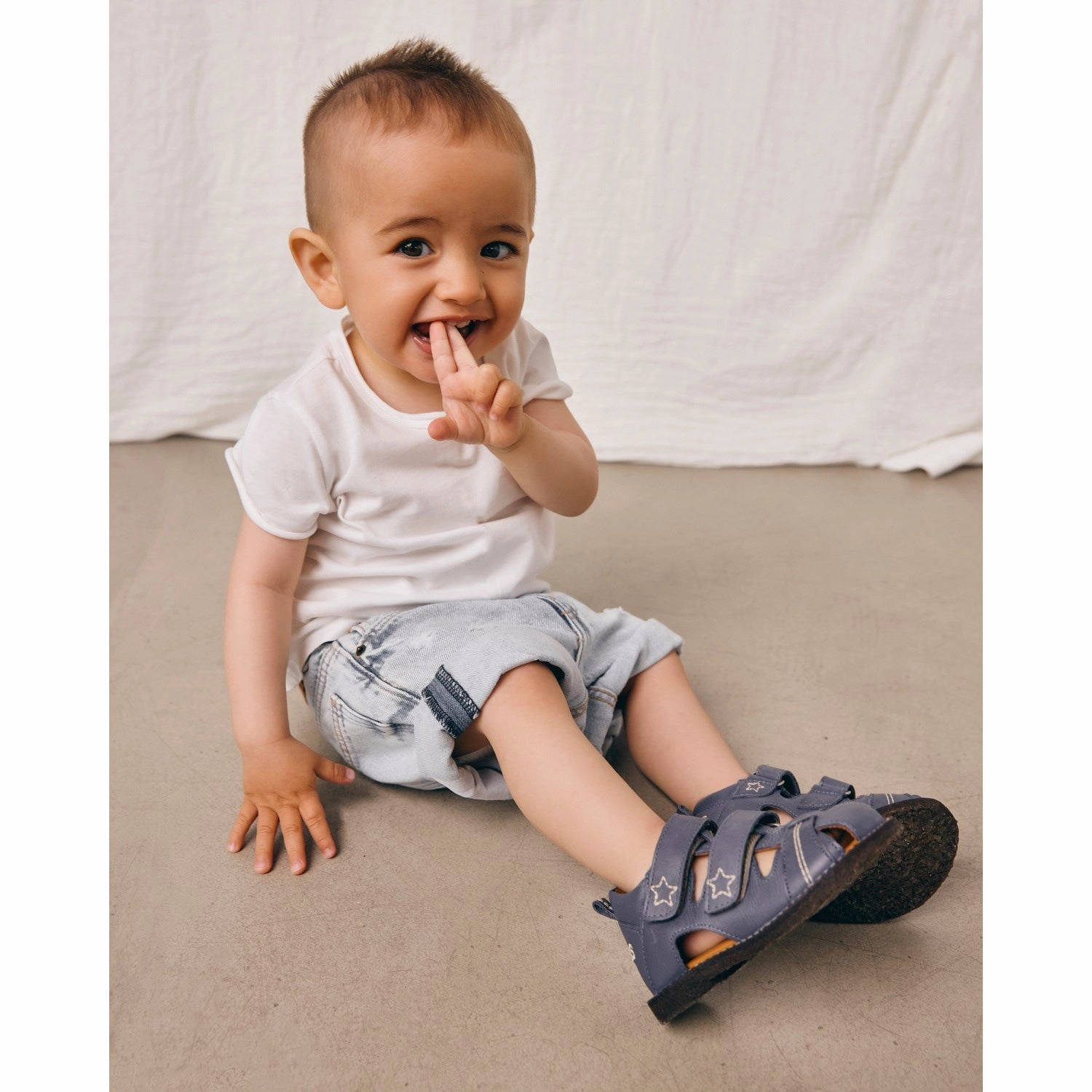 Angulus Indigo Sandal Med Stjernebroderi Stabilizing Arch