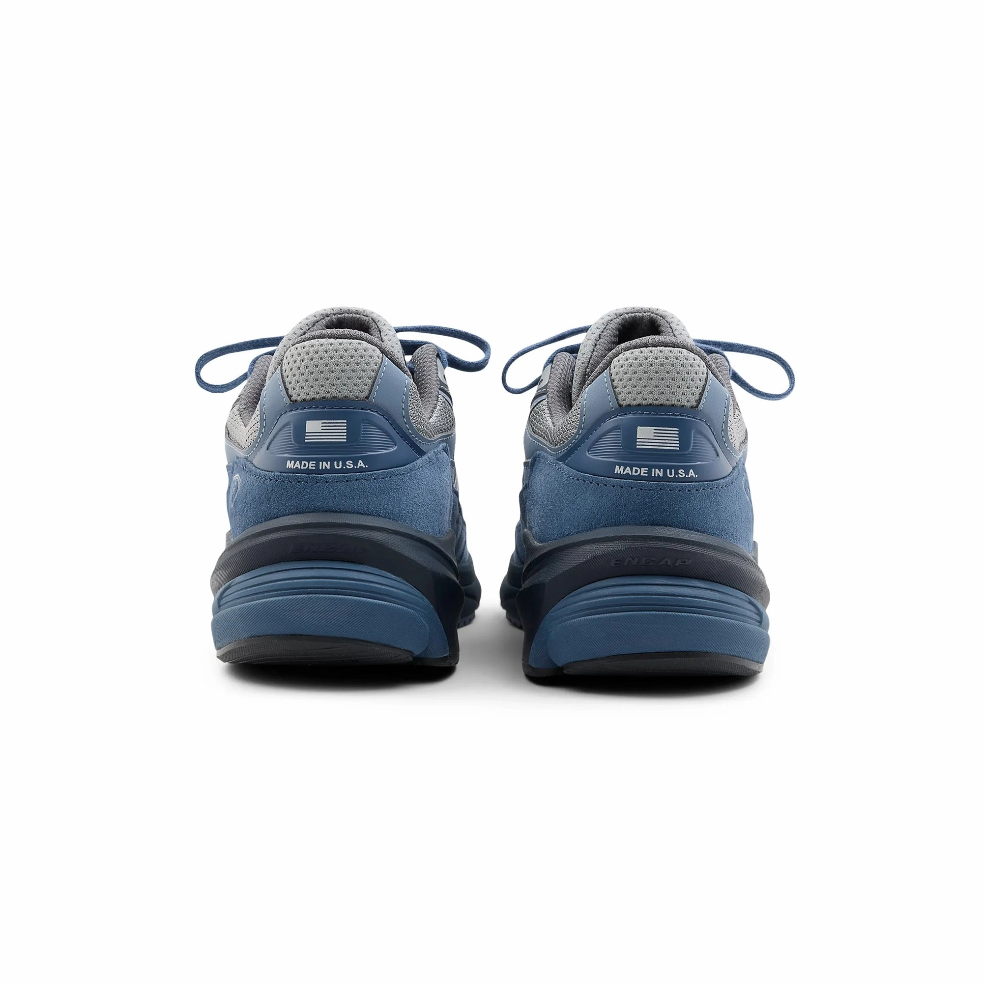 running in a funicular area shoes New Balance Mens Made in USA 900v6 Shoes