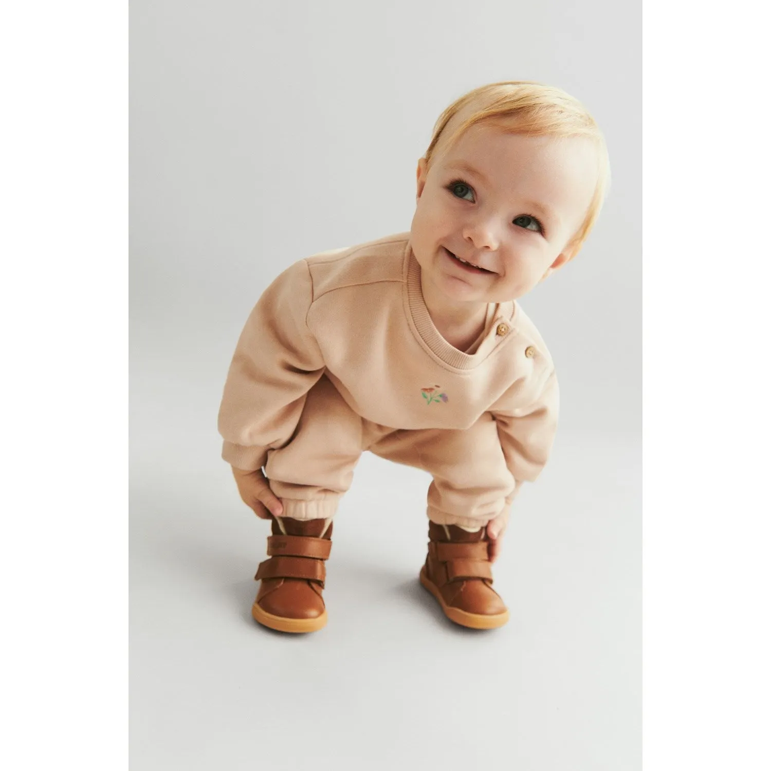 Wheat Cognac Prewalker Barry Anatomical Footbed Shape Sustainable Material Blend