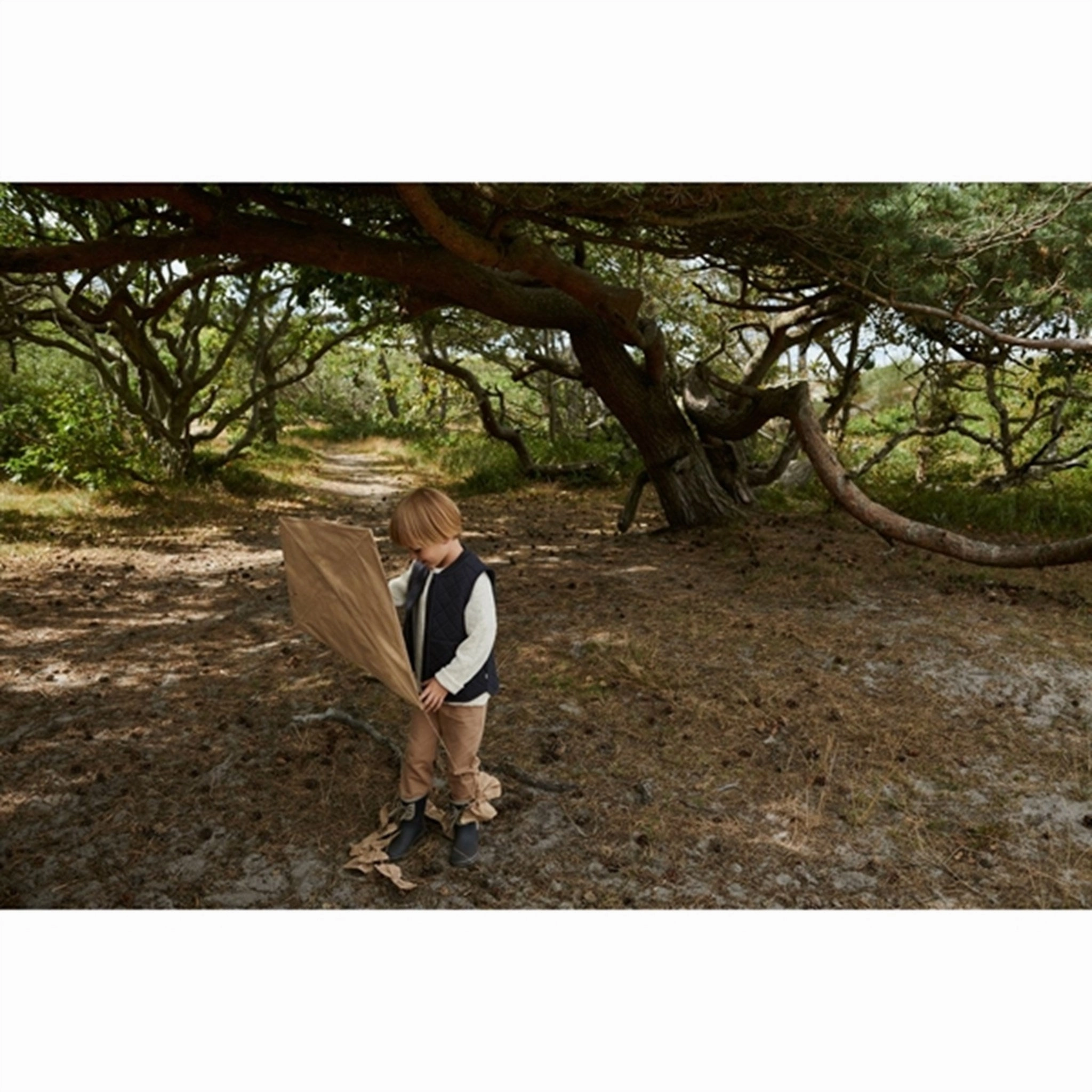 Classic Design Stable Structure Wheat Rubber Boot Puddle Solid Ink