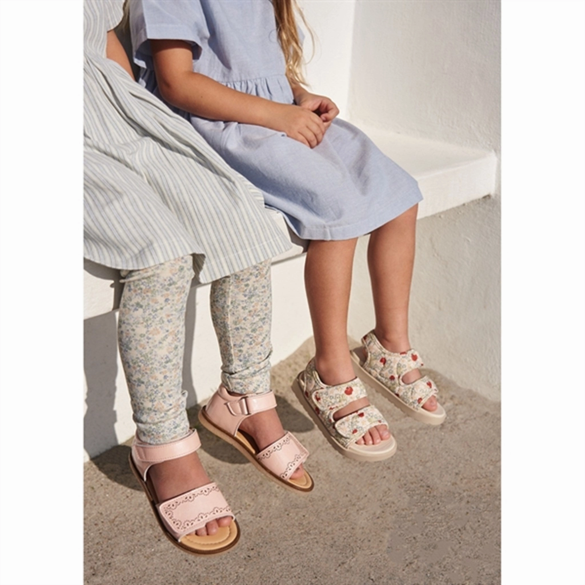 Wheat Sandal Open Toe Healy Print Clam Multi Flowers Wedge Heel