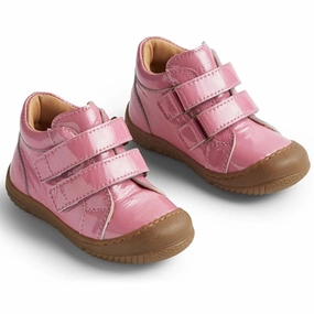 Refined Style Wheat Shoe Double Velcro Ivalo Patent Pink
