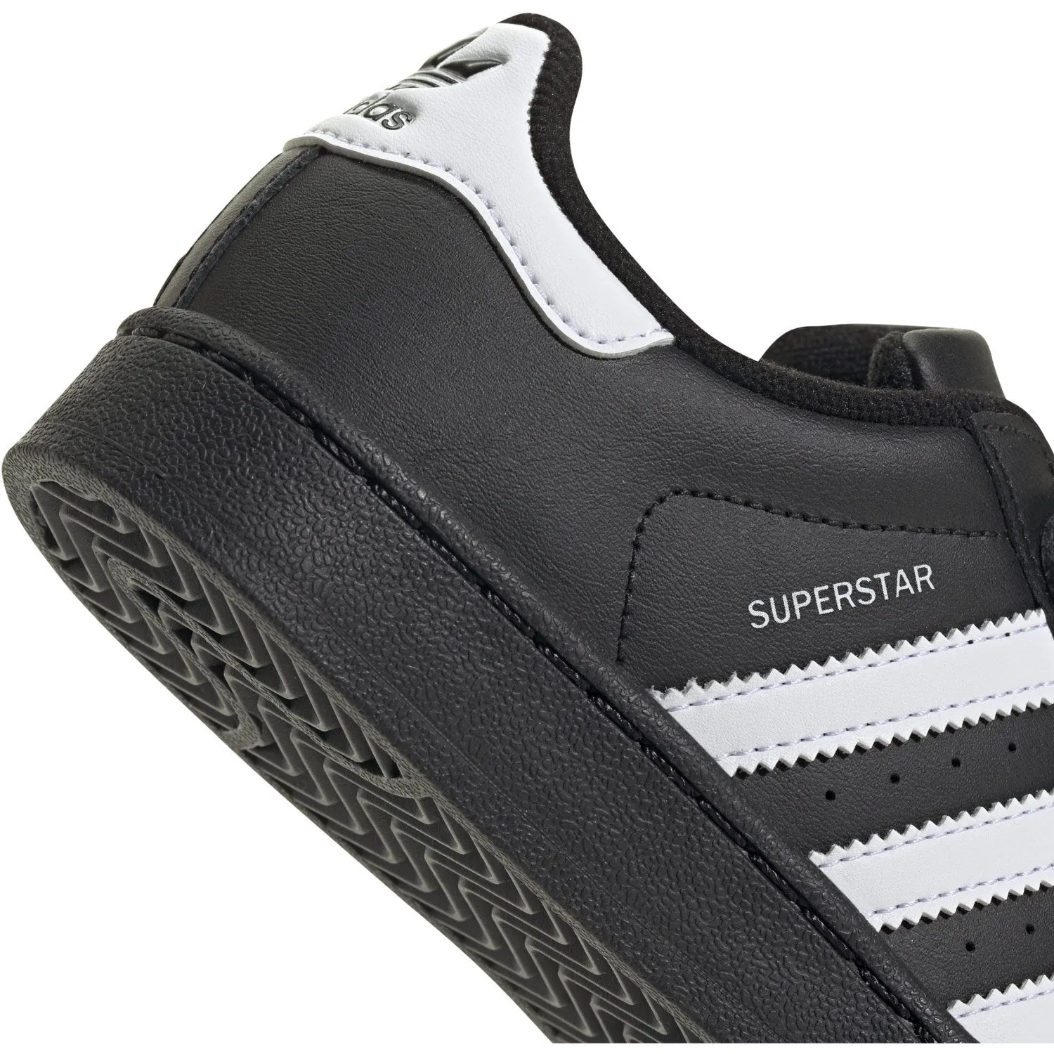 Comfy Walk Support Core adidas Originals Core Black/Ftwr White/Core Black Superstar Ii Cf C Sneakers